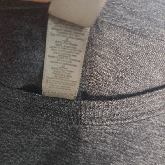 Rock of Ages Las Vegas Musical T-Shirt Hard Rock Heavy Metal Hair Bands Show - Picture 3 of 5